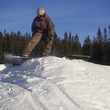 Foto: Joel. &Aring;kare: Simon.