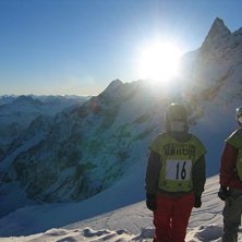Klockan &auml;r strax f&ouml;r 07.00 p&aring; morgonen innan 20. Foto: Martin Bengtsson. &Aring;kare: Tv&aring; DdlM-deltagare.