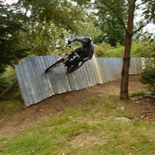 Foto: skuggan. &Aring;kare: Johan Ebbinger.