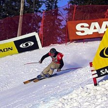 Tomas Andersson p&aring; v&auml;g mot seger, Saab Crossmax . Foto: Johan &Aring;kesson. &Aring;kare: Tomas Andersson.