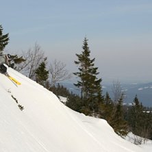 Jag surfar slask i Trysil. Svinigt kul!. Foto: Jerker Aspg&aring;rd. &Aring;kare: Johan S&ouml;derlund.