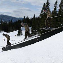 P&aring;sk 08. Foto: Johan Sj&ouml;gren. &Aring;kare: Christofer Lunden.