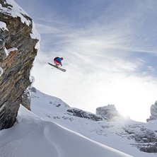 Foto: Mikael S&ouml;derberg. &Aring;kare: Oscar H&uuml;binette.