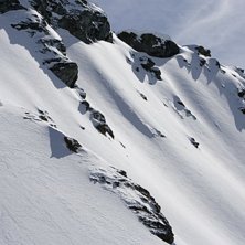En genial dag p&aring; Stairways med 30 cm ny pow pow.. Foto: Francois Panchard. &Aring;kare: Marcus Lantz.