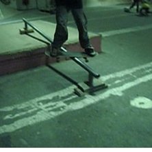 Bs Boardslide i Lokalen. Foto: Felix Eriksson. &Aring;kare: Pontus T&ouml;rngren.