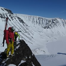 F&ouml;lj rygg var trygg. Foto: tryggve tir&eacute;n.