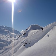 som vi kickar varjeeee dag,,,,,. Foto: Ola Sj&ouml;borg. &Aring;kare: Tobias Lusk.