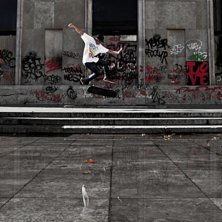 Kickflip. Foto: Algot Olsen. &Aring;kare: Hjalmar Olsen.