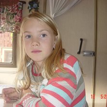 Mee ;). &Aring;kare: veronica.