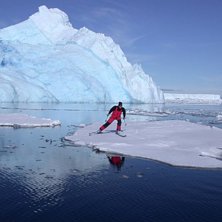 Foto: Hasse Bauer. &Aring;kare: Richard Brisius.
