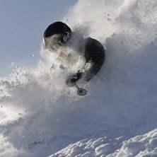 Ante br&auml;nner p&aring; i lite sk&ouml;nt uppk&ouml;rd pow.. Foto: Jonas Abrahamsson. &Aring;kare: Andreas Lehto.