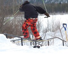 Hemma i Harads! Finns ett st&auml;lle att raila p&aring; ;p. Foto: Lisa Wennerlund. &Aring;kare: Kristoffer Hj&auml;rtstr&ouml;m.