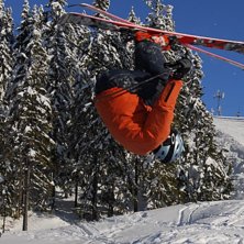 Foto: Hans H&ouml;rfelt. &Aring;kare: Pelle Gustavsson.