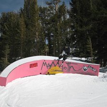 Foto: Johan Sellin. &Aring;kare: Max Jander.