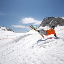 Foto: Pavel Juhasz. &Aring;kare: Jirka Malich.