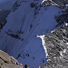 Aconcaguas sydv&auml;gg i bakgrunden. Foto: Jonas Ahlman.