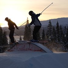 Foto: Erik Sandeg&aring;rd. &Aring;kare: Viktor &amp;amp; Gustav.
