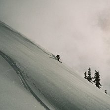 Ett sk&ouml;nt or&ouml;rt &aring;k ner p&aring; baksidan av Whistler. Foto: Anna Lissola. &Aring;kare: Alexander Nyl&eacute;n.