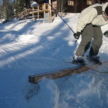 Jibbade lite utanf&ouml;r huset, innan backarna var &ouml;. Foto: farsan. &Aring;kare: Simon HP.