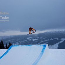&Aring;re snowpark. Foto: Robin Todor. &Aring;kare: Emil.