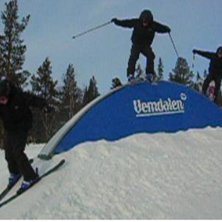 Foto: carolin happe aollander. &Aring;kare: pontus happe sollander.