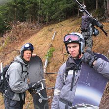 Knallat i skogen. Foto: Patrik. &Aring;kare: Martin jern tv, Rikard Rieckmann th Thomas.