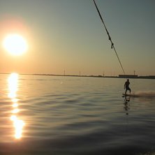 s&aring;&aring;&aring;&aring; underbar wakeboard dag!!!. Foto: NILS-oscar lagneus. &Aring;kare: Arvid Larsson.