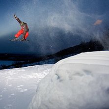 roadtrip08 Air five!. Foto: Lucas Nilsson. &Aring;kare: Viktor Pettersson.