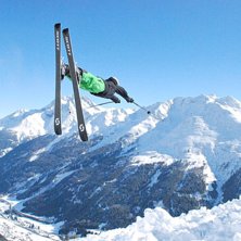 Rolig dag p&aring; kicken. Foto: Adam S&auml;lg. &Aring;kare: Jakob Kl&ouml;vfer.