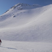 P&aring; v&auml;g ner till stationen efter en fin dag.. Foto: Mattias Lindvert. &Aring;kare: Mattias Jaktlund.