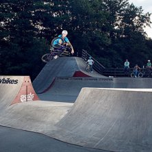 En liten hopp mellan spine och klumpen.. Foto: Mats Kahlstr&ouml;m. &Aring;kare: Jens Kahlstr&ouml;m.