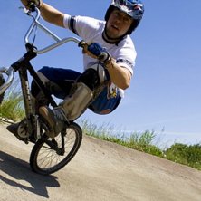 Viktor p&aring; Kungsbackas BMX bana.. Foto: Adrian Helly-Hansen. &Aring;kare: Viktor Roos.