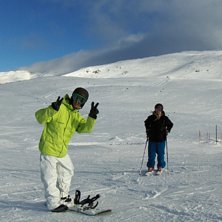 fin dag. Foto: anders mangs. &Aring;kare: alexander och maja.