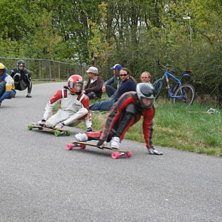 IGSA Regional H&ouml;gdalen.. Evil Twin Hill Kill
Mit. Foto: Daniel Paulsson. &Aring;kare: n&auml;rmast f&ouml;rst: Josh, Daniel V&auml;is&auml;nen, Landyachtz-Matte, Tobias &amp;quot;Lobo&amp;quot; Warg.