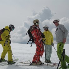 Danskt pack och jag frtf i gult. Foto: Anna M&aring;nsson.
