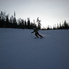 Foto: Jonas Olsson. &Aring;kare: Emil Olsson.