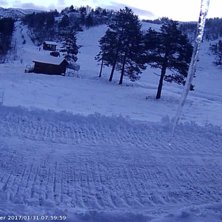 Venter fortsatt p&aring; mer sn&oslash;
Se webkamera p&aring; knab.