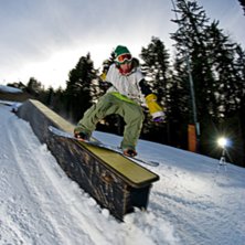 fotosesh f&ouml;r tacky.se . Foto: Tim Knutas. &Aring;kare: Alex Schlyter.