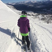 S&oslash;ndag 19. Mars
S&oslash;ndag morgon er det lettskya pe.