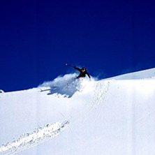 ett klassiskt telemarksdyk!. Foto: daniel s&auml;llh. &Aring;kare: jag.