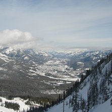 Utsikt &ouml;ver Fernie fr&aring;n lizard bowl. Foto: andreas olsson.