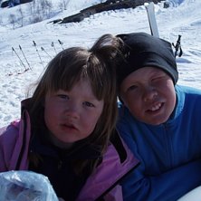 Mina hj&auml;ltar!. Foto: Joakim Eriksson. &Aring;kare: Alex &aring; Hannah.