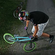 g&ouml;ra footjam tailwhip.. Foto: Jonathan. &Aring;kare: jag.