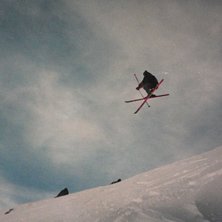 1995.. Bredvid en tjoande lift.... Foto: Patrik Gabrielsson. &Aring;kare: Thomas &Ouml;gren.