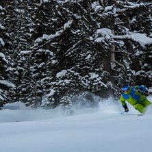 MAKEROF ENTERTAINMENT. Foto: Viktor Wallmark. &Aring;kare: Axel Arlej.
