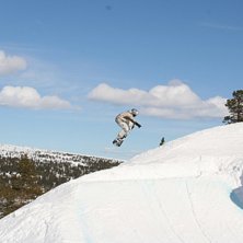 180 Grab. Foto: ???. &Aring;kare: Adam Bj&ouml;rkegren.