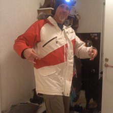 pappa med kevins gangsta suit. Foto: max. &Aring;kare: pappa.