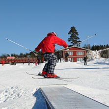 En 270 upp p&aring; en feeeeeeeeet b&aring;x. Foto: Pappa. &Aring;kare: Erik (jag).