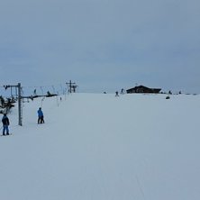&Aring;pent p&aring; Brannhytta
Ta Fjellheisen helt til topp.