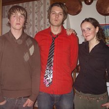 B-town crew. Foto: La Familja - syskonen B-town. &Aring;kare: Gustaf, Carl o Anna.